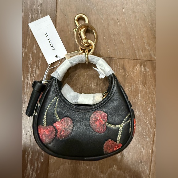 Coach Black Leather Poppy Floral Key Charm with Gold Hardware - Picture 2 of 8